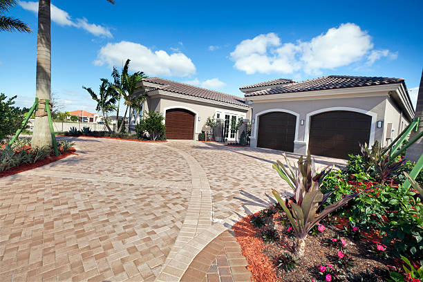 Best Interlocking Driveway Pavers  in North Industry, OH
